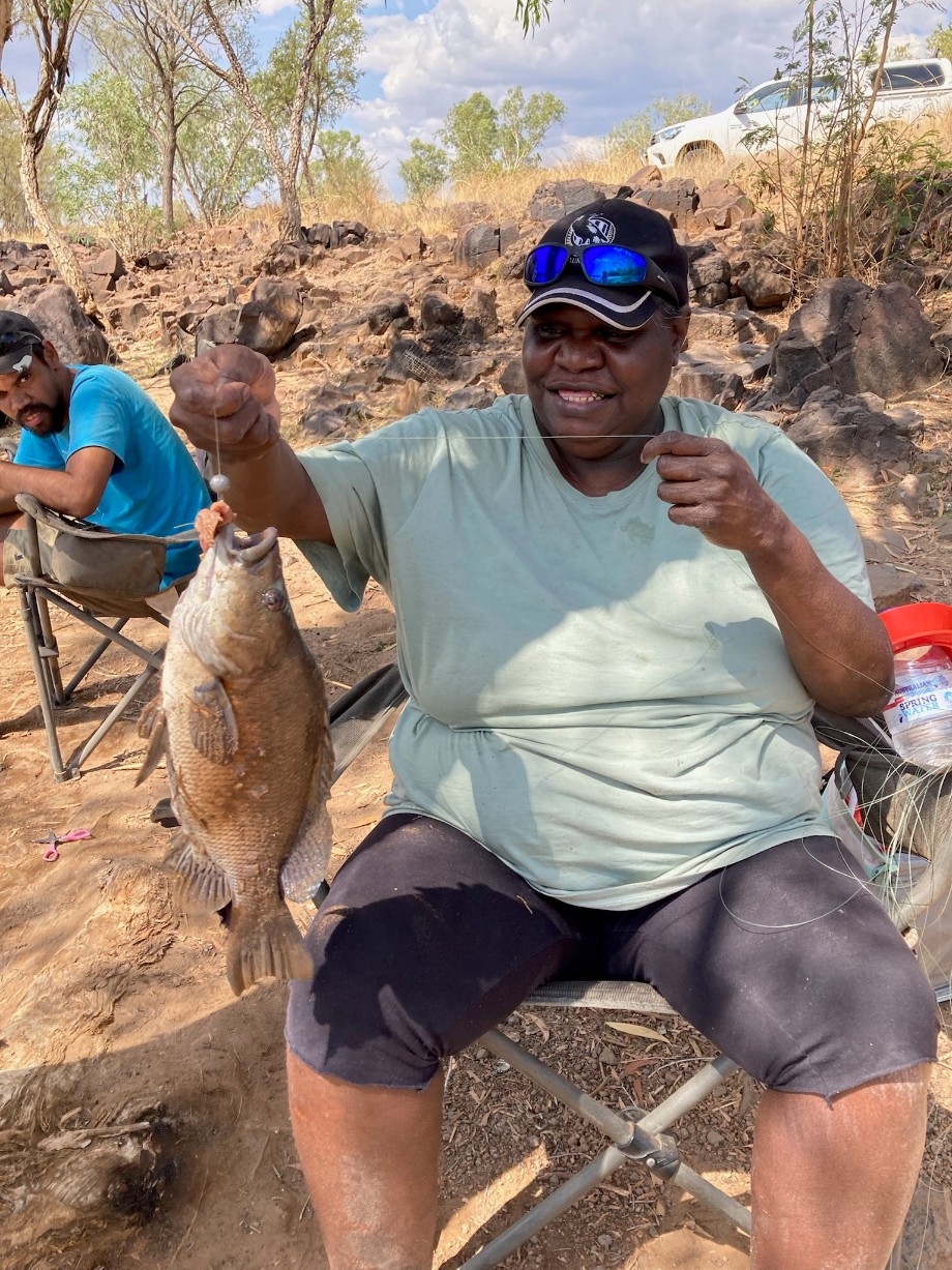 Carmen fishing(1)